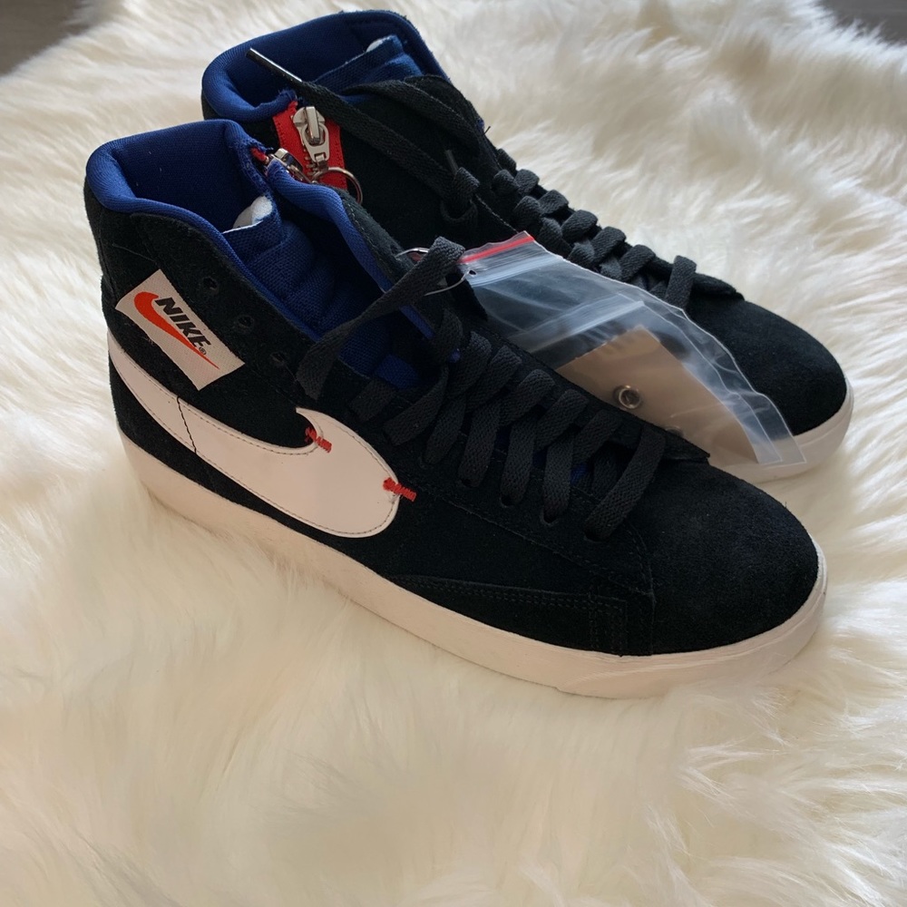 Nike Blazer Mid rebel women’s Black white casual - Picture 2 of 6